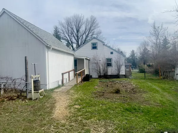 Klamath Falls, OR 97603,4847 Shasta WAY