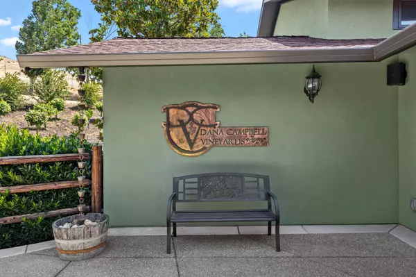 Ashland, OR 97520,1320 Mountain AVE