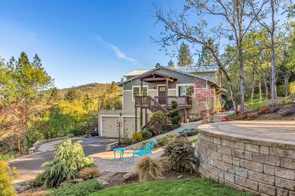 Jacksonville, OR 97530,320 Coachman DR