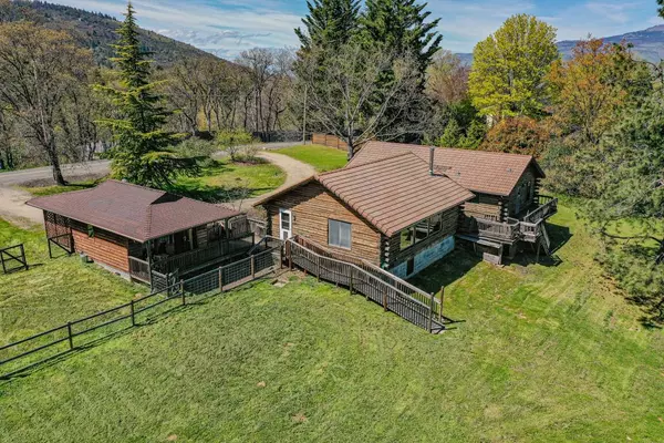 700 Neil Creek RD, Ashland, OR 97520