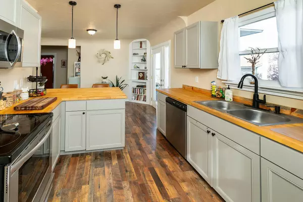 Prineville, OR 97754,167 7th ST