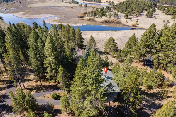 Sunriver, OR 97707,57619 Duck Pond LN #11