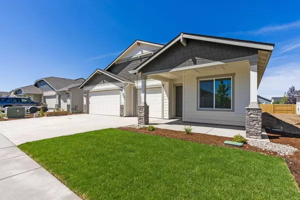 Redmond, OR 97756,3421 12th ST #41