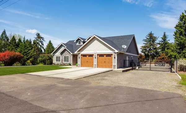 Medford, OR 97501,970 Shafer LN