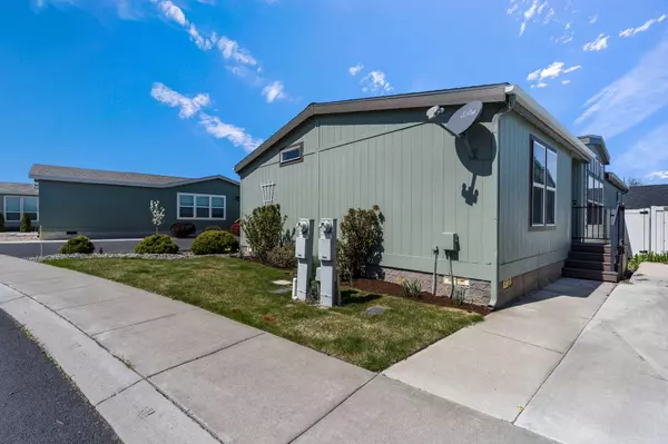 Redmond, OR 97756,2535 Evening Primrose DR