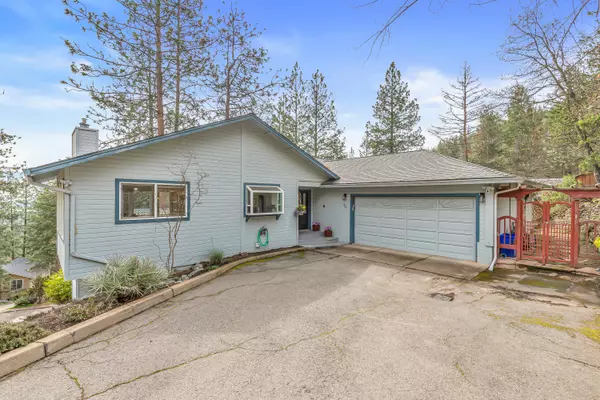 Ashland, OR 97520,525 Ashland LOOP