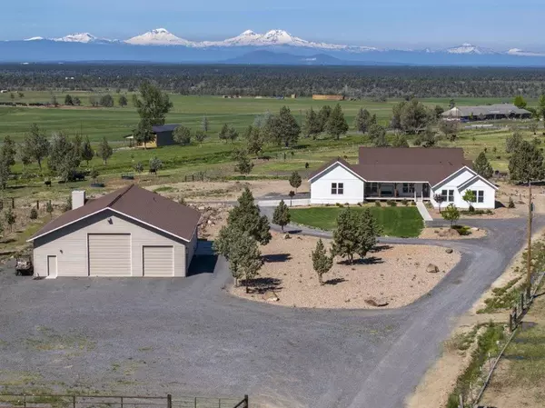 Powell Butte, OR 97753,12512 Cornett LOOP