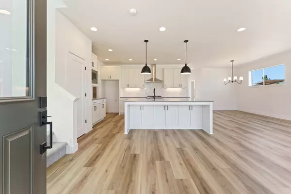 Bend, OR 97701,21173 Beall DR #Lot 13