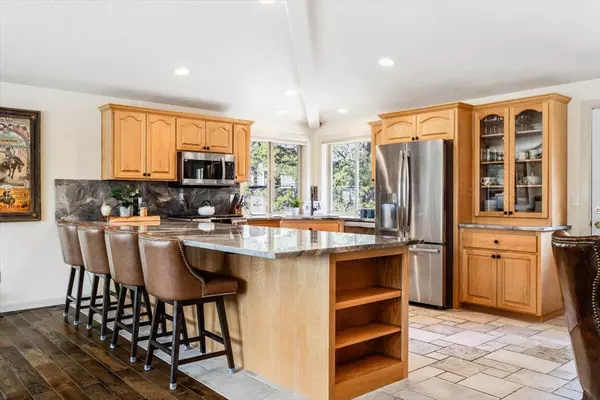 Sunriver, OR 97707,17745 Quelah LN #11