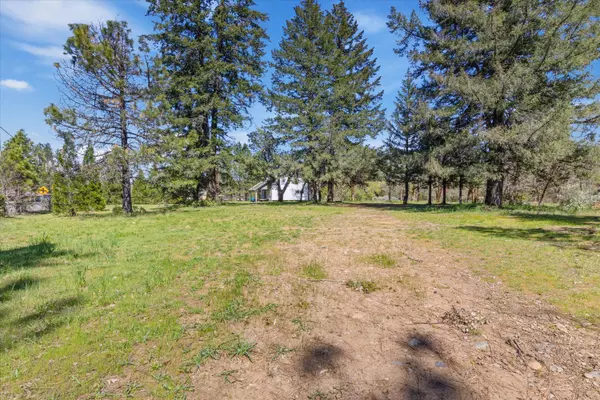 Cave Junction, OR 97523,33105 Redwood HWY