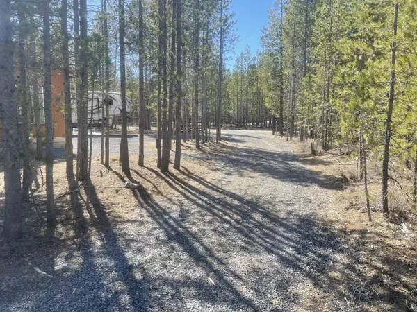 Crescent Lake, OR 97733,11860 Chinquapin DR