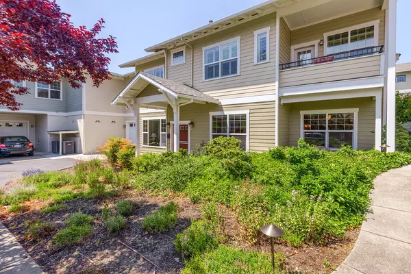 Ashland, OR 97520,820 Satsuma CT