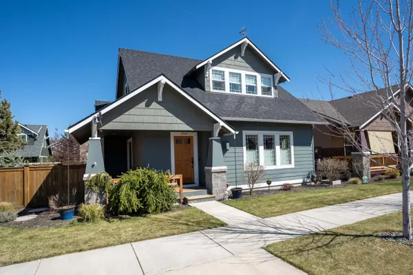 2724 Black Oak PL, Bend, OR 97701