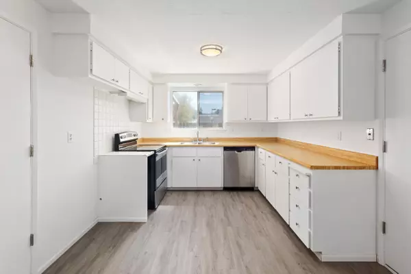 Rogue River, OR 97537,742 Brookside CIR