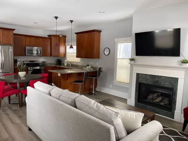 Bend, OR 97703,1650 5th ST