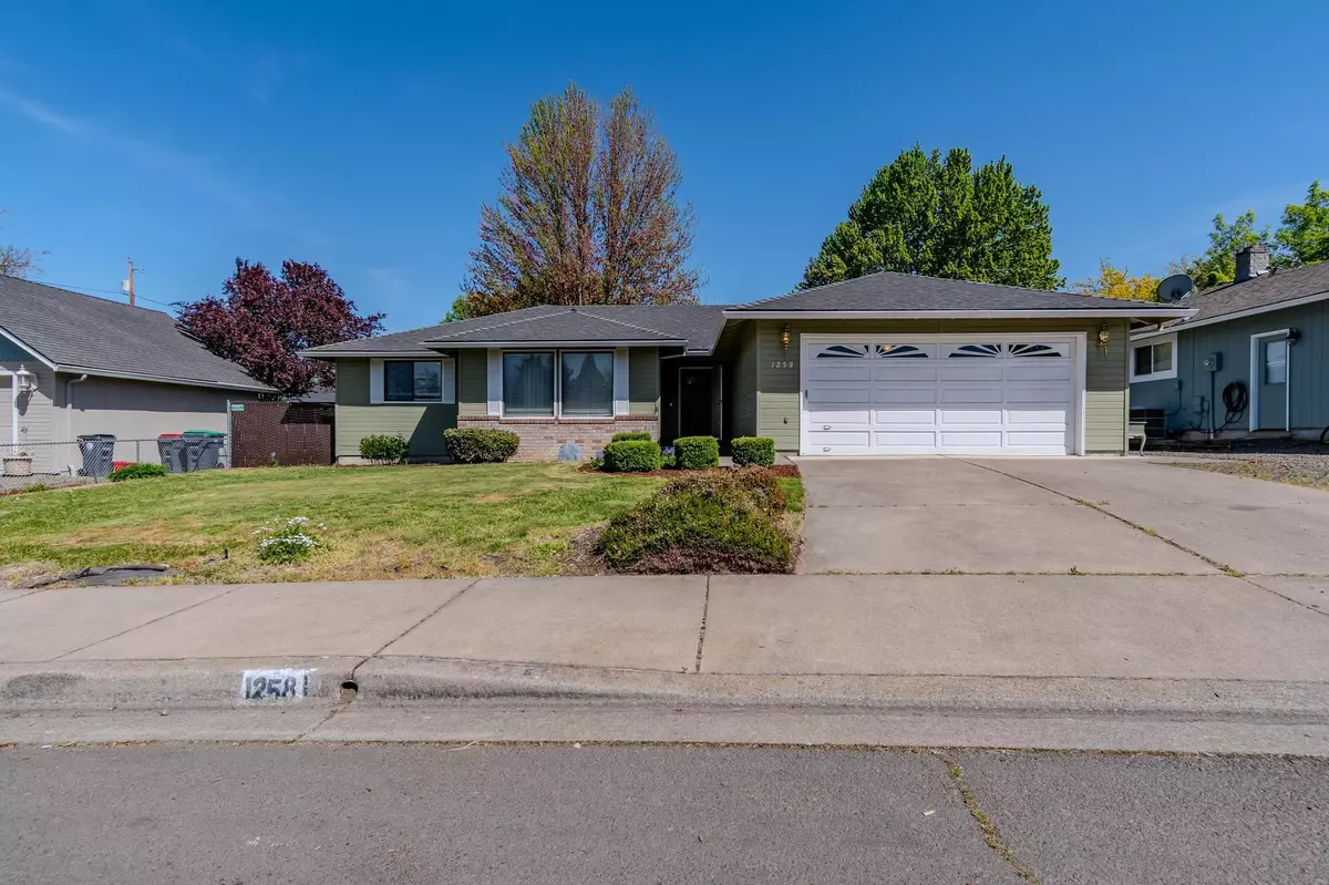 Medford, OR 97504,1258 Paulita DR