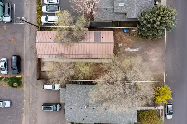 Bend, OR 97702,221 Davis AVE