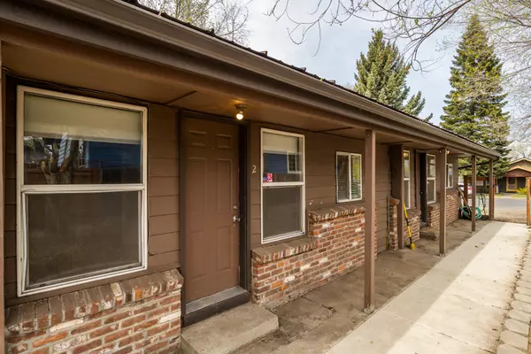 Bend, OR 97702,221 Davis AVE