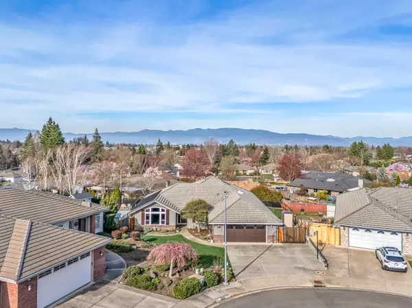 Medford, OR 97504,2900 Elisa CT
