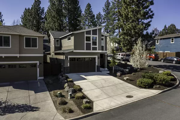 Bend, OR 97703,1210 Rockwood LN