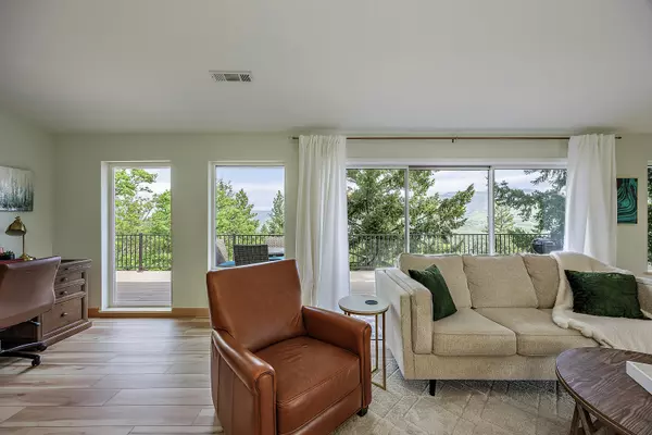 Ashland, OR 97520,685 Morton ST