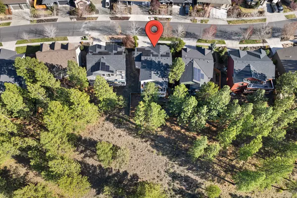 Bend, OR 97703,413 Flagline DR