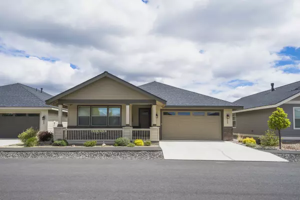 2668 25th ST,  Redmond,  OR 97756