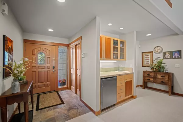 Sunriver, OR 97707,57661 Poplar LOOP