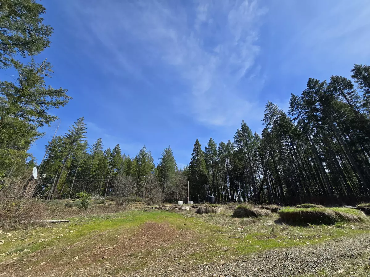 Cave Junction, OR 97523,6715 Westside RD