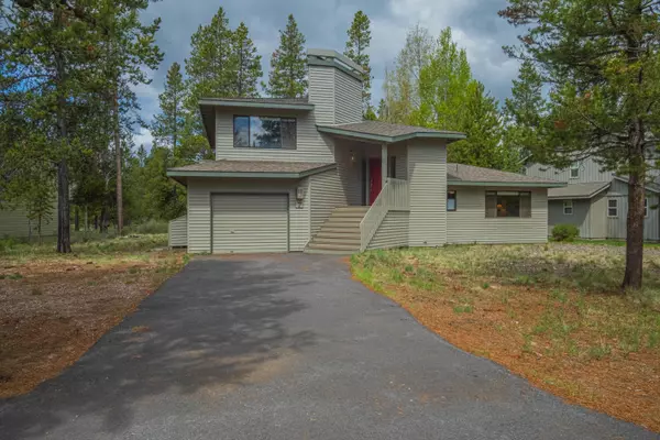 Sunriver, OR 97707,57815 Shag Bark LN