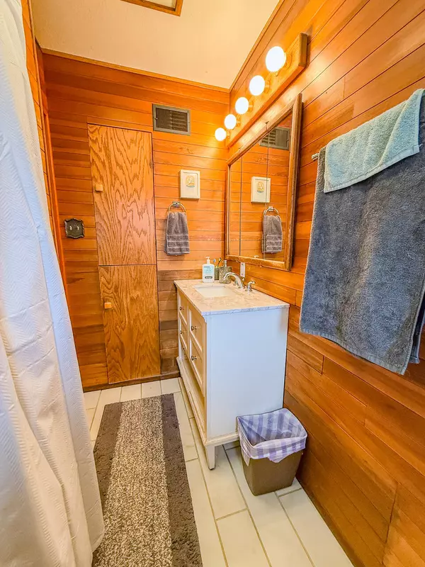 Klamath Falls, OR 97601,2427 Eberlein AVE