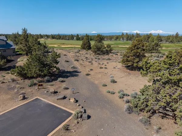 Bend, OR 97701,65827 Sage Canyon CT #Lot 175