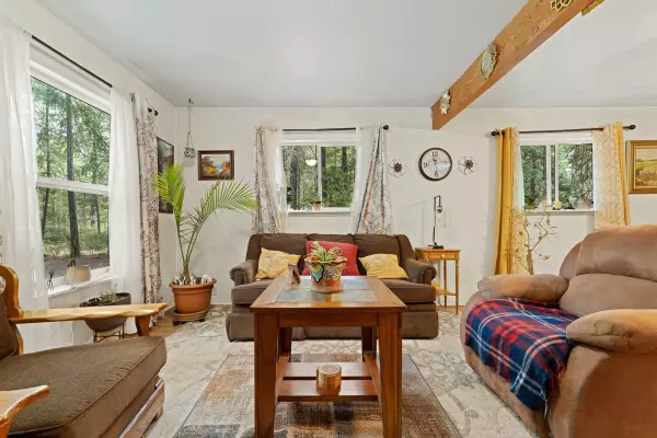 O'brien, OR 97534,755 Rough and Ready Creek RD