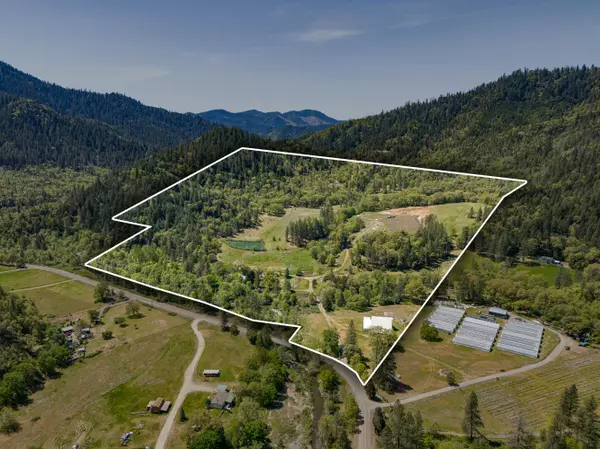 Rogue River, OR 97537,18435 Evans Creek RD