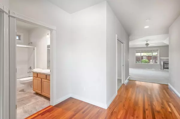 Redmond, OR 97756,1803 18th ST