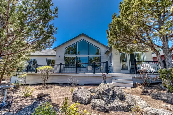 Bend, OR 97703,2952 Fairway Heights DR