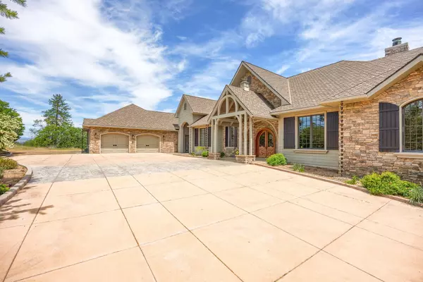 Eagle Point, OR 97524,1918 Stevens RD