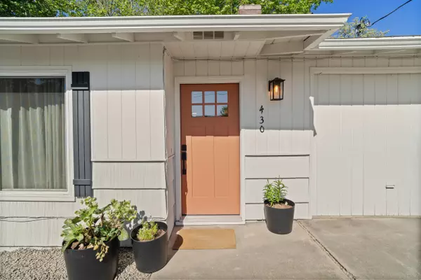 Medford, OR 97504,430 Highland DR