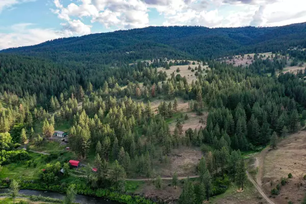 Long Creek, OR 97856,61702 Middle Fork LN