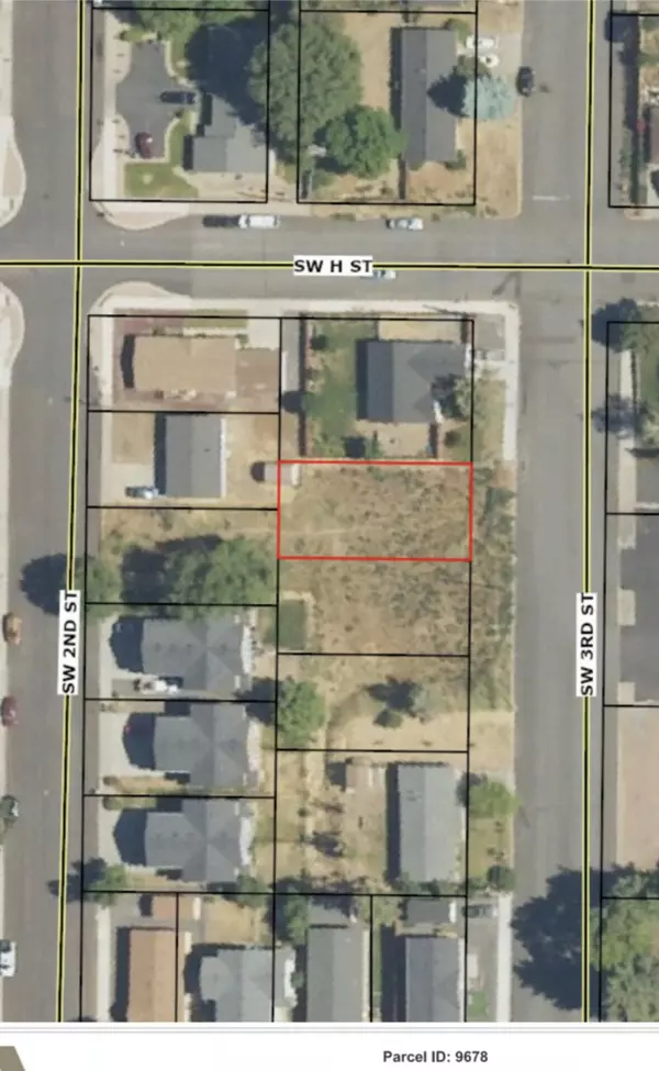 Madras, OR 97741,3rd ST #8 and 9