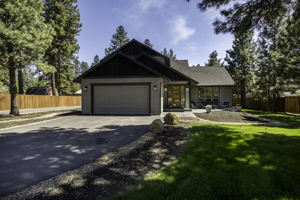 Bend, OR 97702,19533 River Woods DR