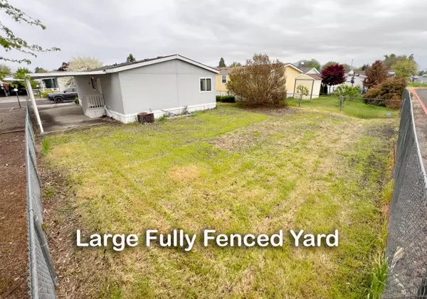 White City, OR 97503,3501 Avenue C #SPC 16