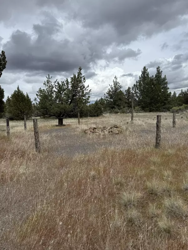Culver, OR 97734,11805 Squaw Flat RD #00401