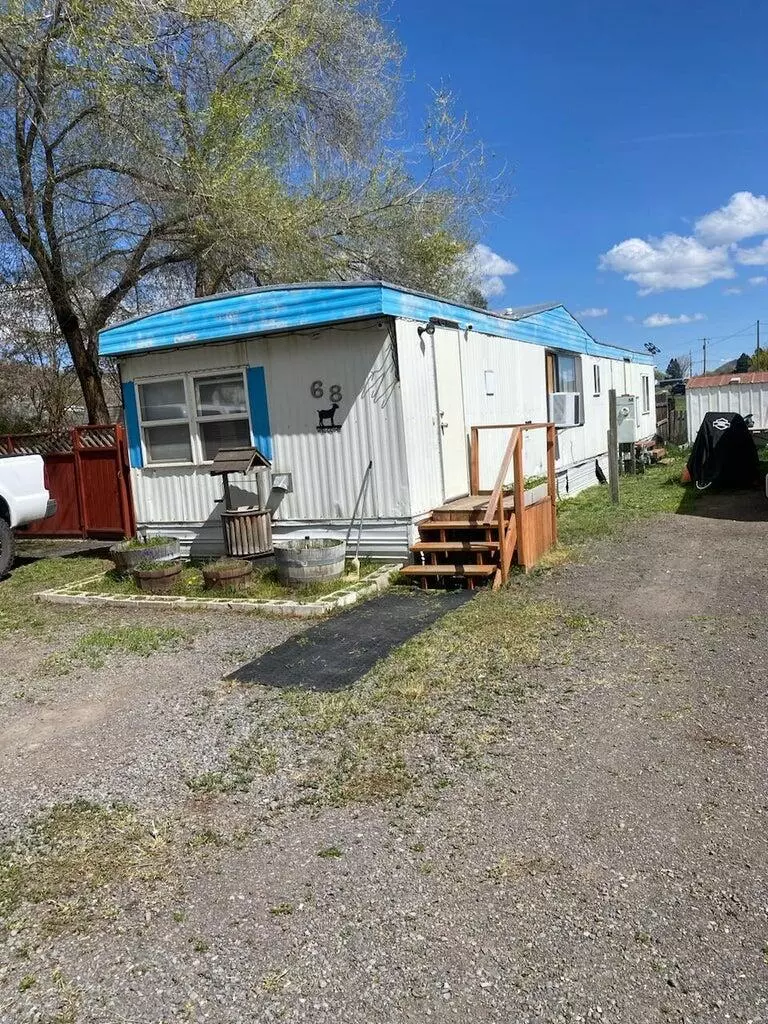 Klamath Falls, OR 97603,6800 6th ST #SPC 68