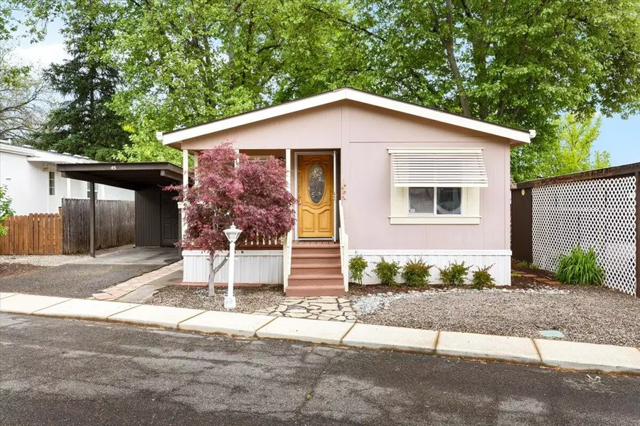 1055 5th ST #45, Jacksonville, OR 97530