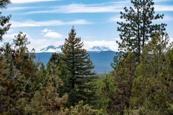 Bend, OR 97703,2049 Trenton AVE