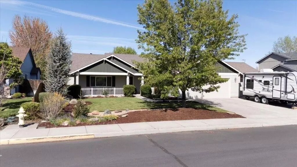 Redmond, OR 97756,2053 19th PL