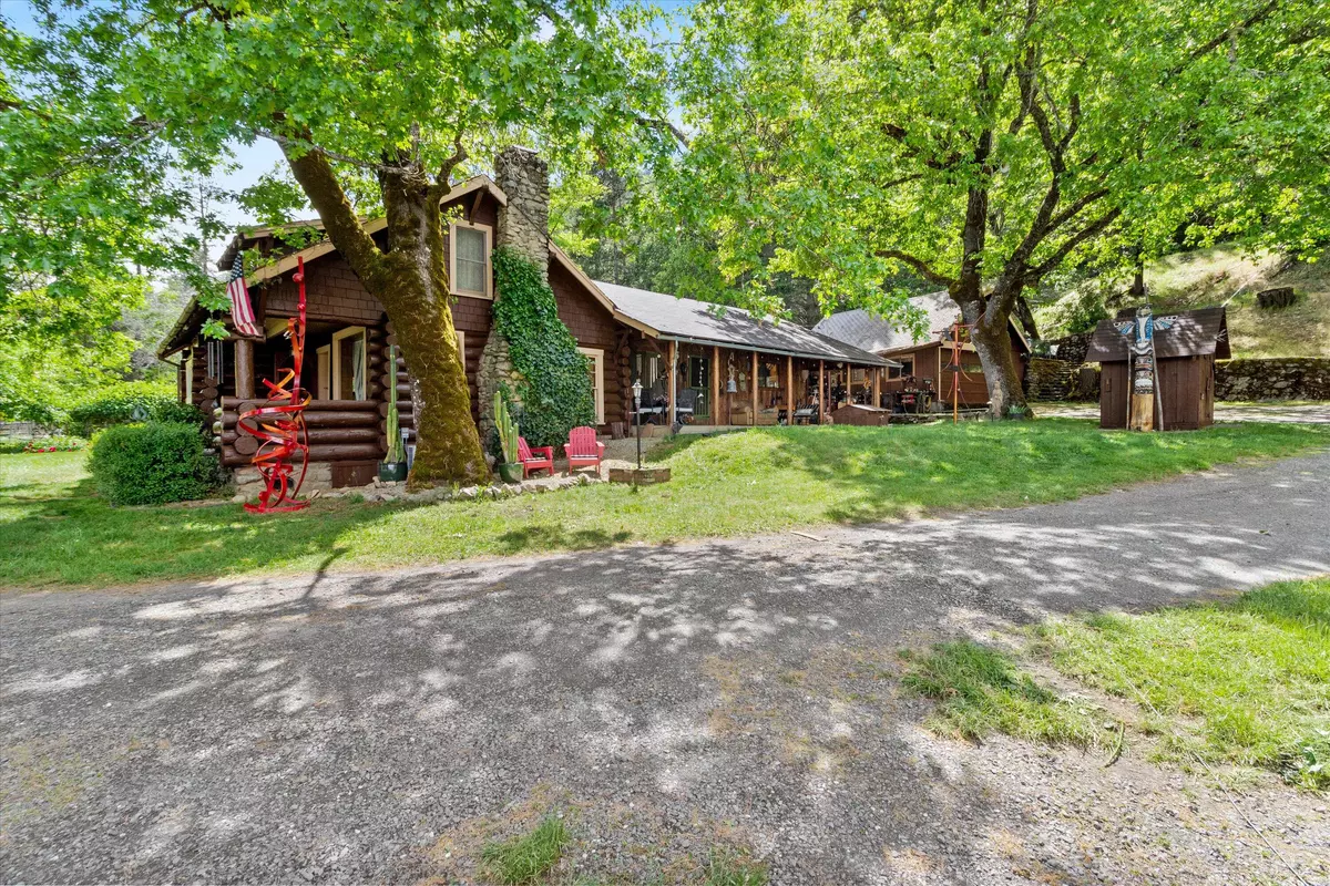 Applegate, OR 97530,3554 Thompson Creek RD