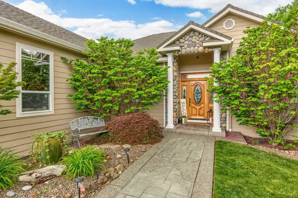 Eagle Point, OR 97524,599 Arrowhead TRL