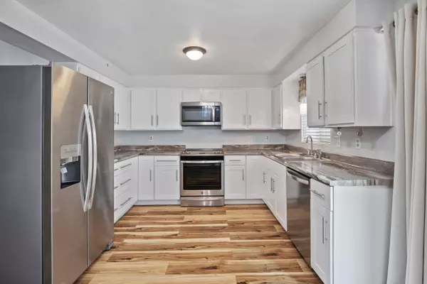 Grants Pass, OR 97526,1129 Ballinger DR